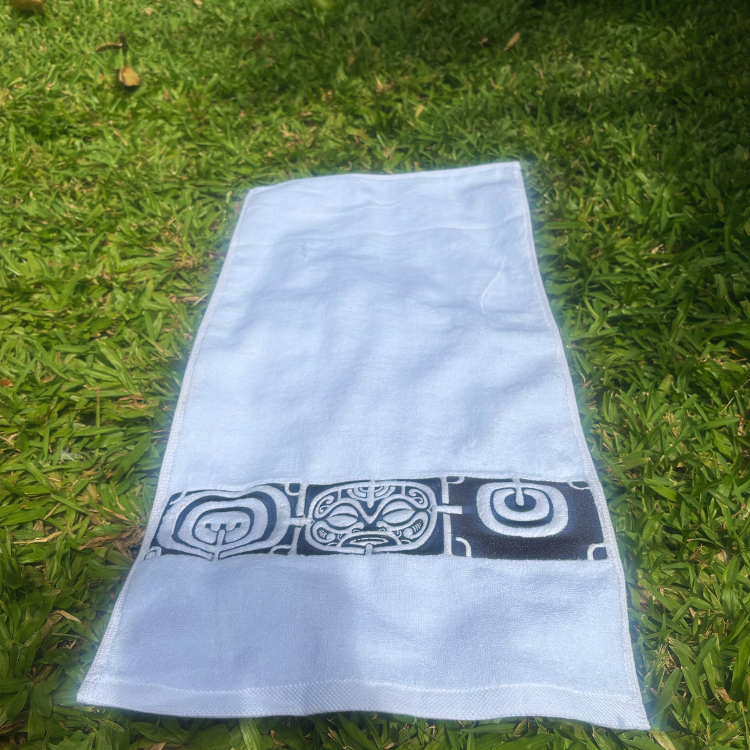 SERVIETTE BRODE TATTOO