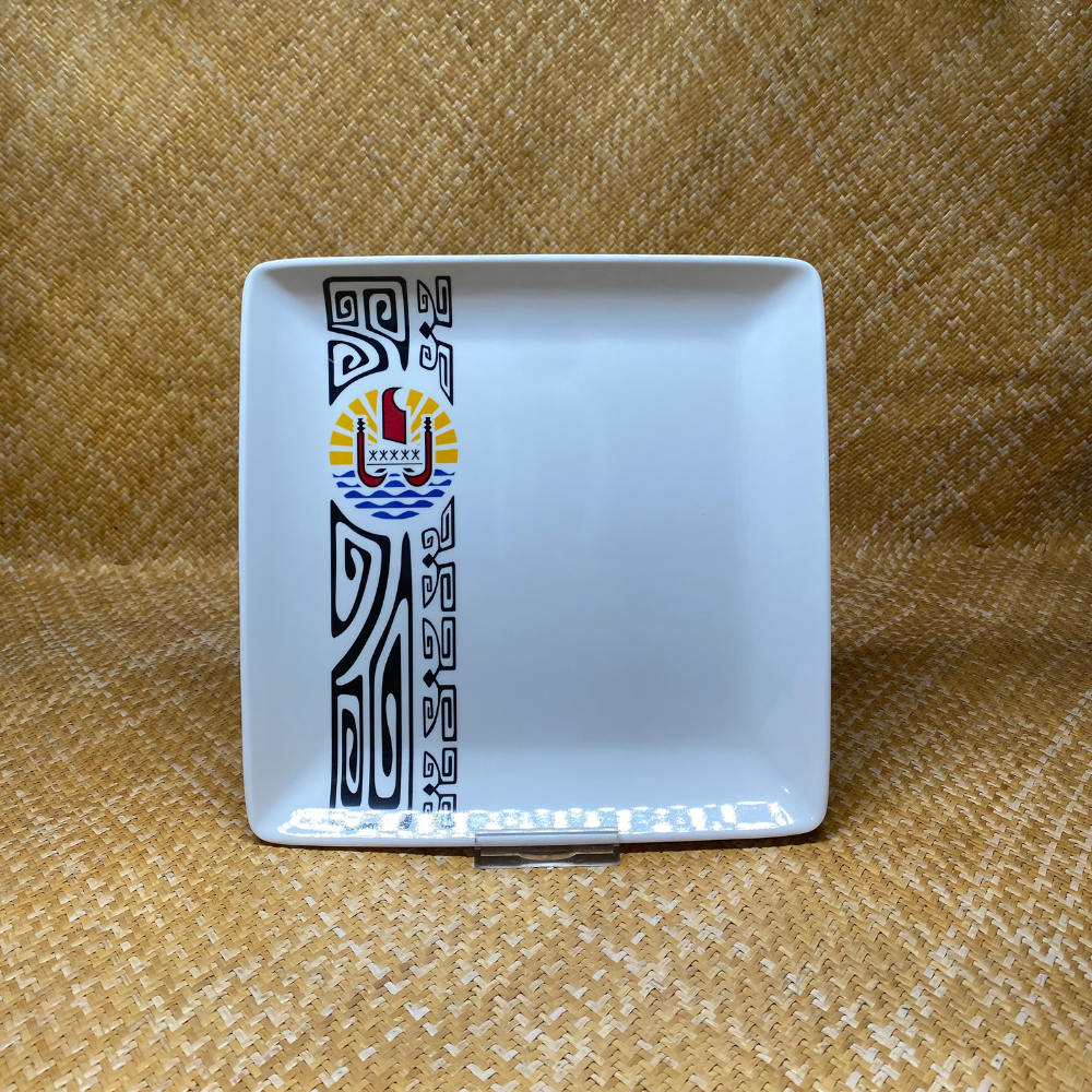 Assiette carrée - Frise tattoo de Polynésie