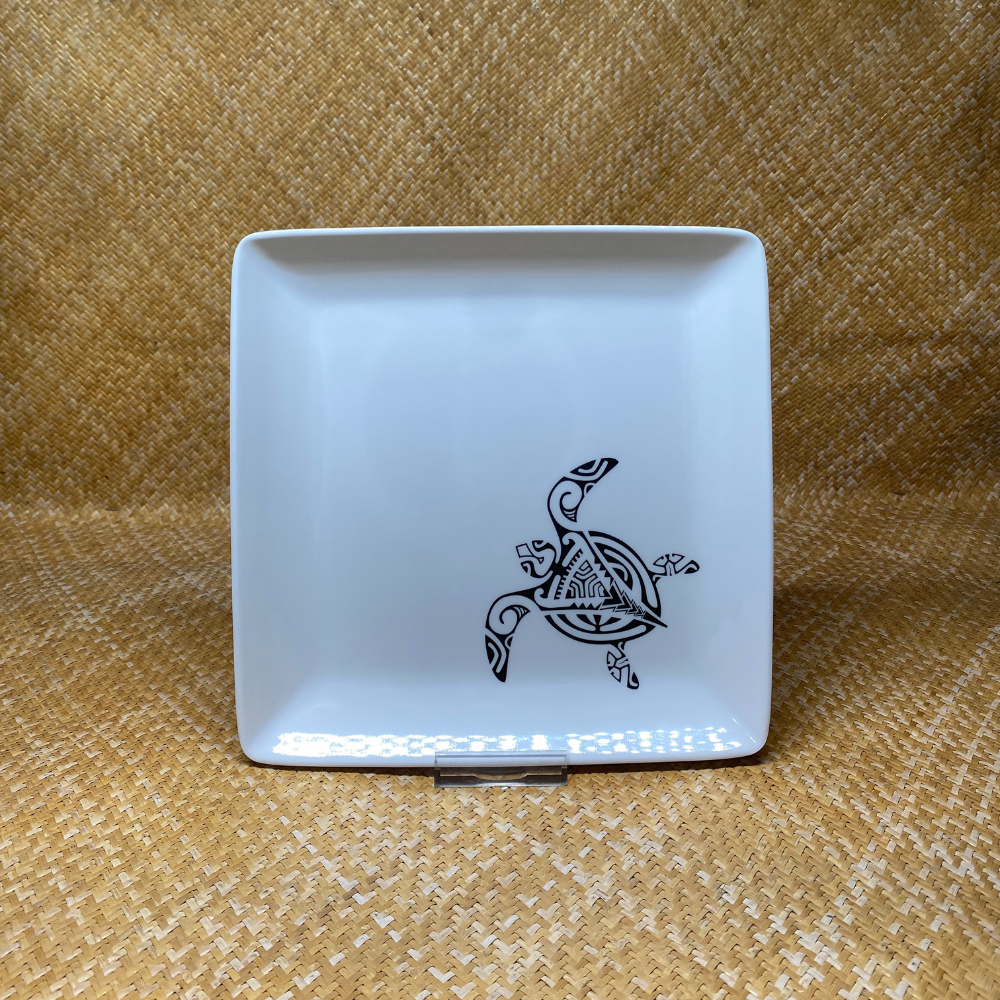 Assiette carrée - Petite tortue tattoo