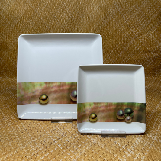 Assiette carrée - Perles de Tahiti