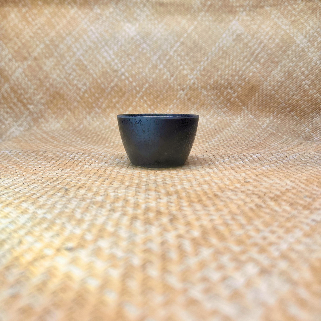 Noir tacheté - Saucier - 10 cm - E172